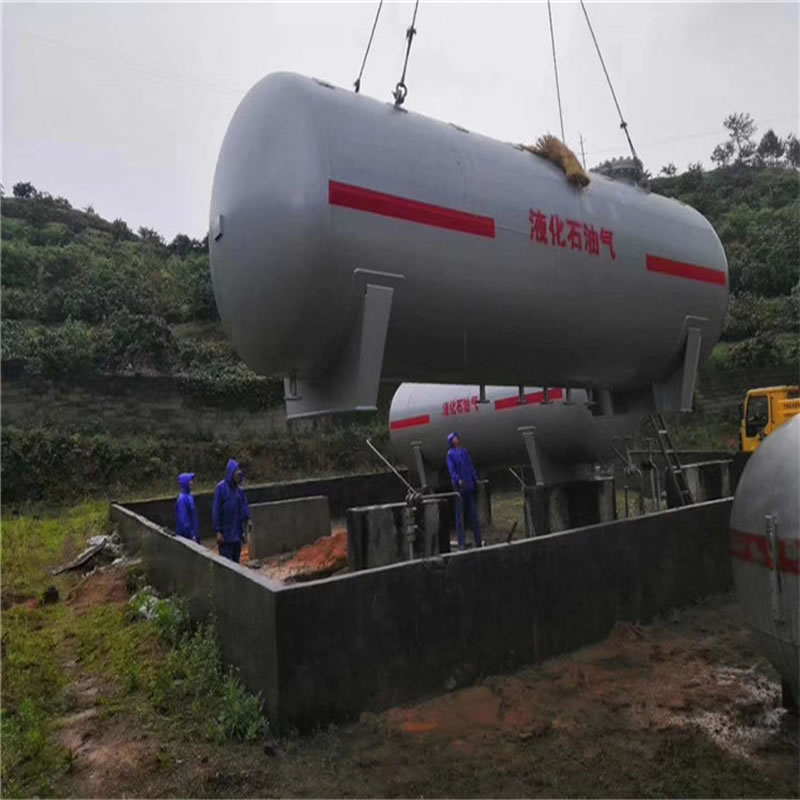 ���̰���